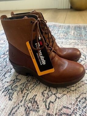 Bionica NWT Womens Roker Lace Up Boots Size 7 Brown Leather Round Toe Heel Boot